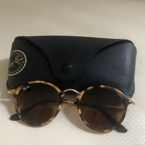 RayBan fleck tortoise shell